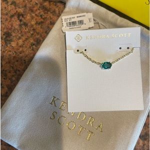 Kendra Scott, green crystal gold necklace, brand new!